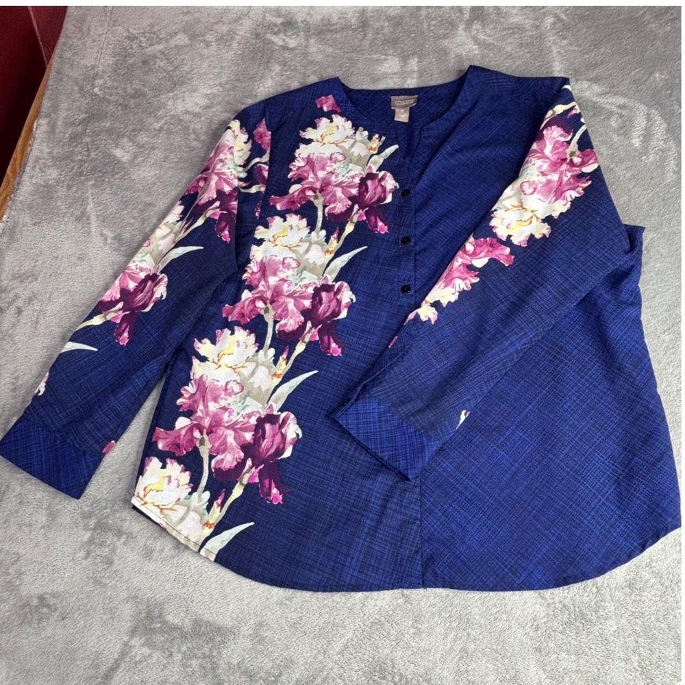 Chico's Button Down Shirt Women 3 XL Blue Purple Floral Iris Crosshatch Blouse